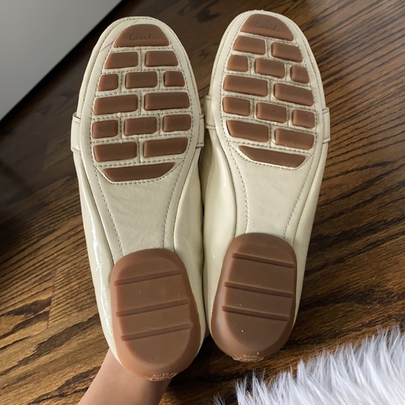Coach Loafers Ivory / Cream - Picture 5 of 7